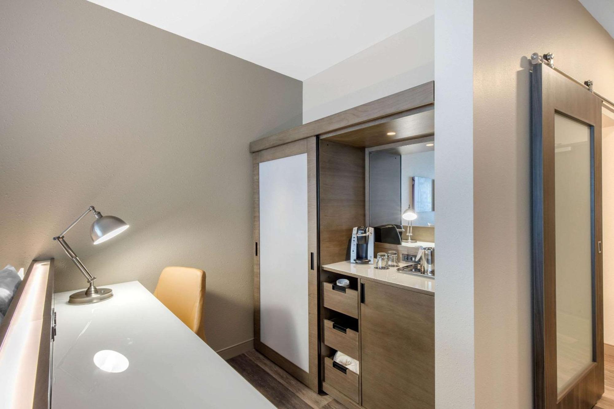 Cambria Hotel Mount Pleasant - Чарлстон Екстер'єр фото